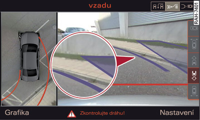 Infotainment: dotyk modrého oblouku s obrubníkem